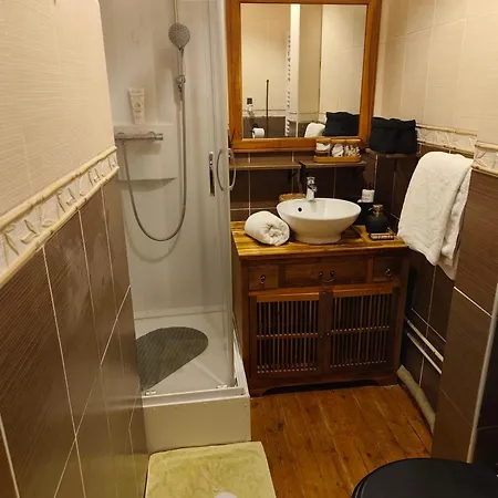 Apartment Seven Malo 2